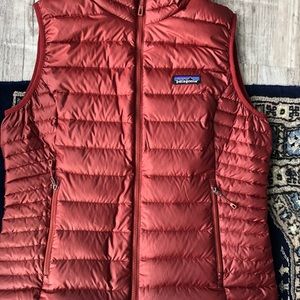 Patagonia Down Sweater Vest.  Women’s Medium